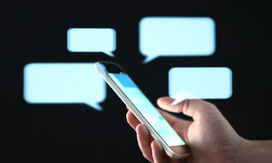 Chatbot and Live Chat